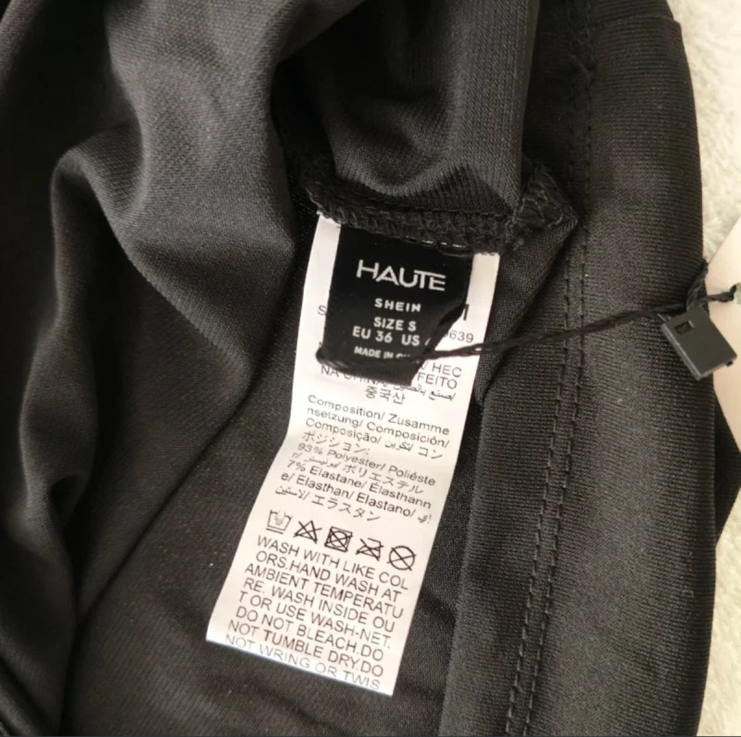 Vestito HAUTES Babes' by SHEIN 
Nero 
Taglia S