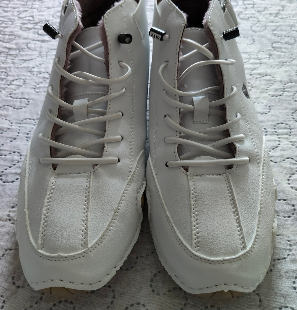 Scarpe Bianche Alte di LDECK Misura 45 Nuove !
