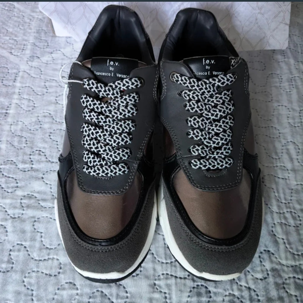 Scarpe Versace Donna 
Misura 38
Bellissime !