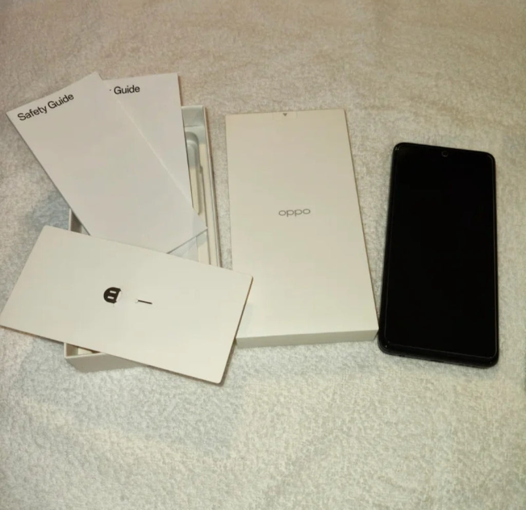 Telefono Cellulare OPPO A79 5G 256GB 
Come Nuovo !
Usato Pochissimo !