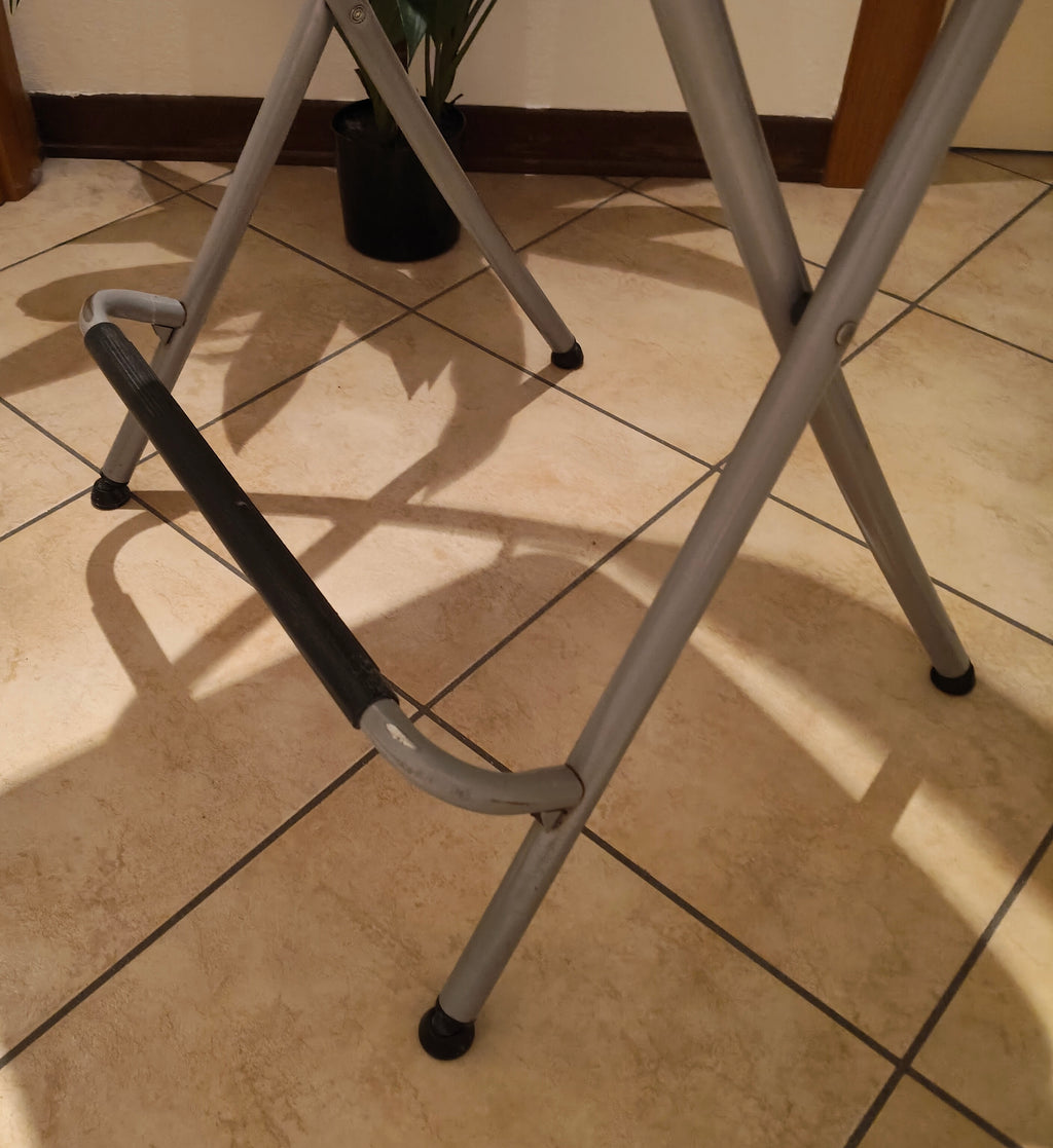 4 Sgabelli pieghevoli in ferro/legno, Robusti, Buoni.