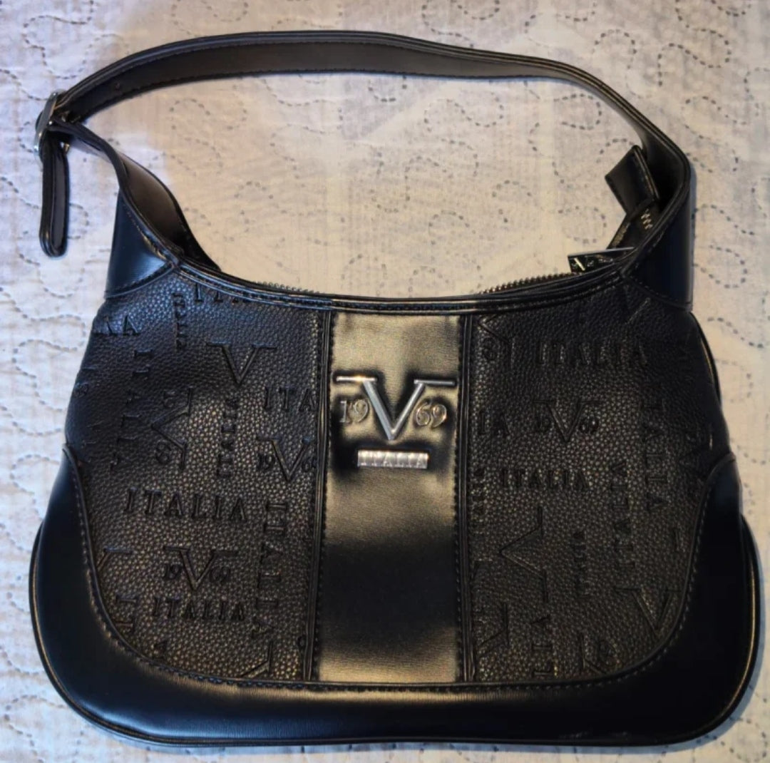 Borsetta Versace Donna 
Similpelle Nera
Bellissima !