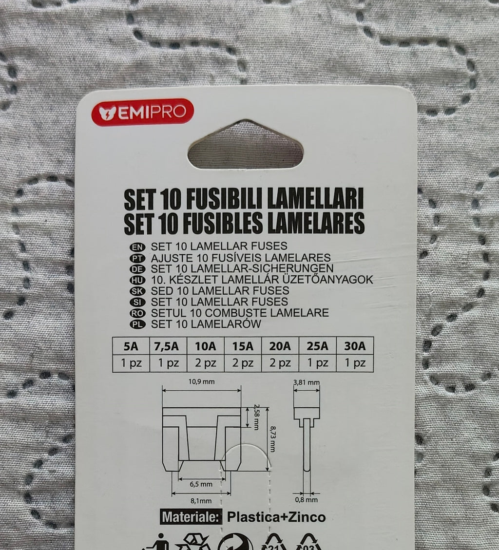 Set 10 Fusibili Lamellari EMIPRO 12/32V
Nuovi !