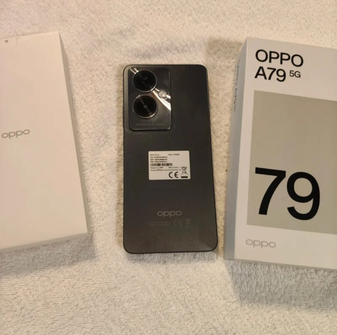 Telefono Cellulare OPPO A79 5G 256GB 
Come Nuovo !
Usato Pochissimo !