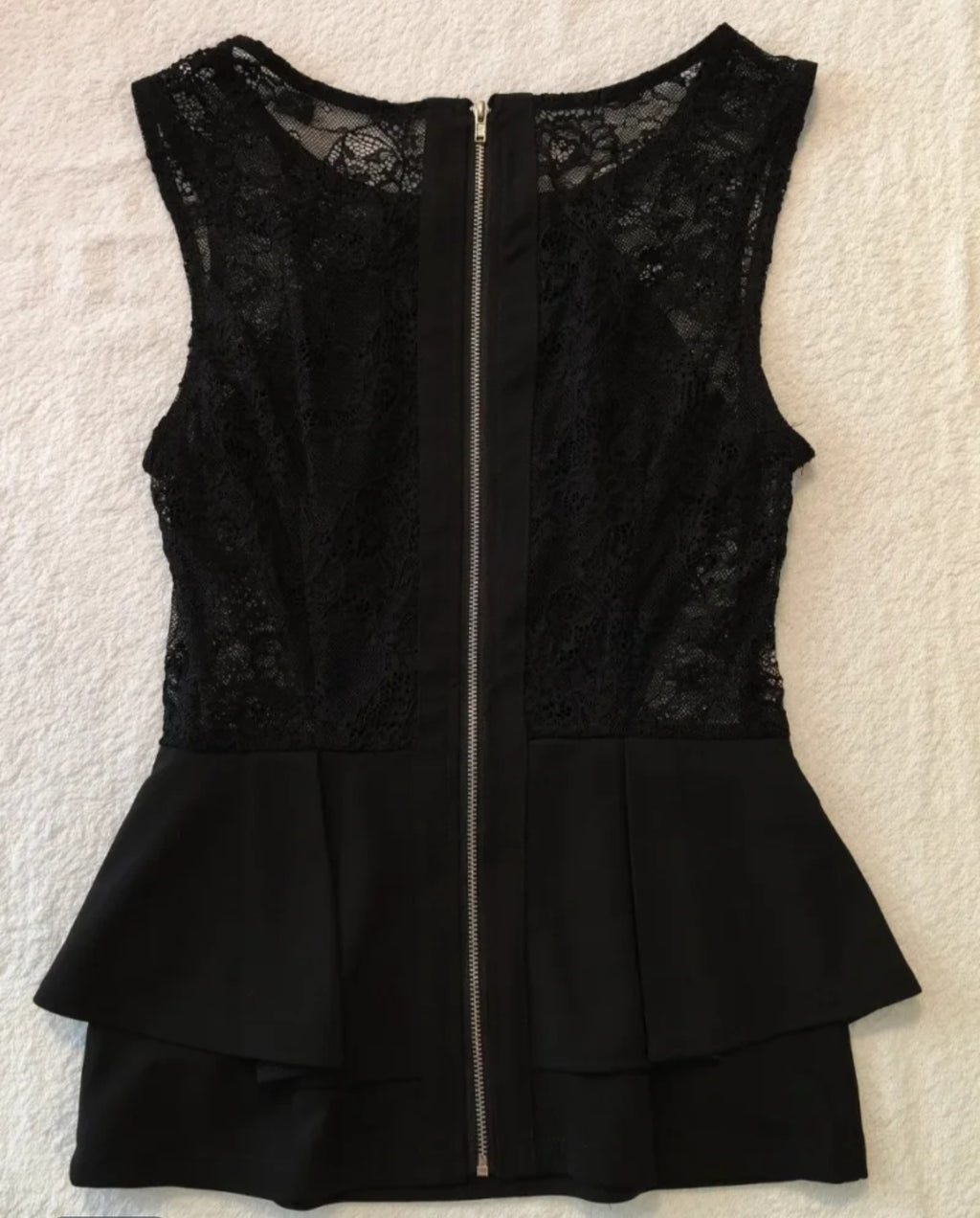 Top Corto  Pizzo Nero Donna  Misura S