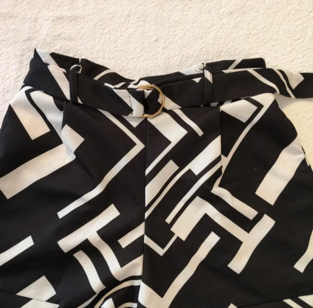 SHEIN Pantaloncini Donna 
Taglia S