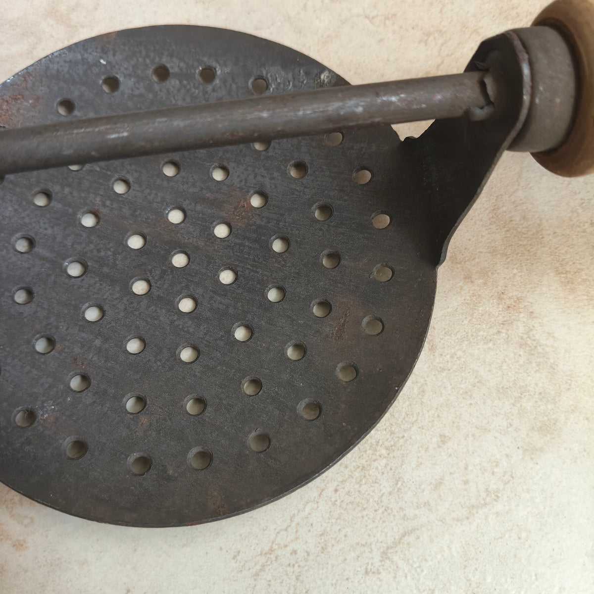 Utensile da Cucina Vintage Schiaccia Passatelli della Romagna