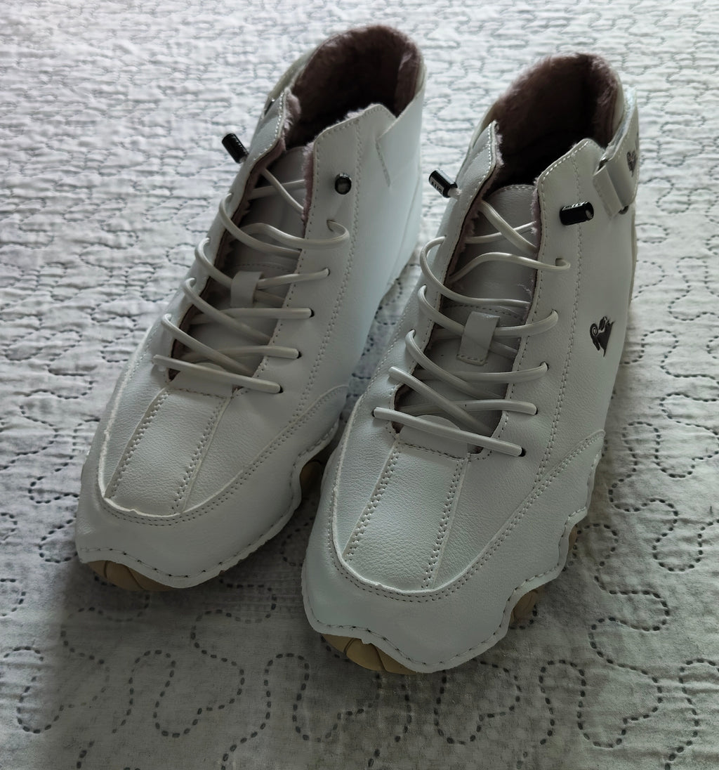 Scarpe Bianche Alte di LDECK Misura 45 Nuove !