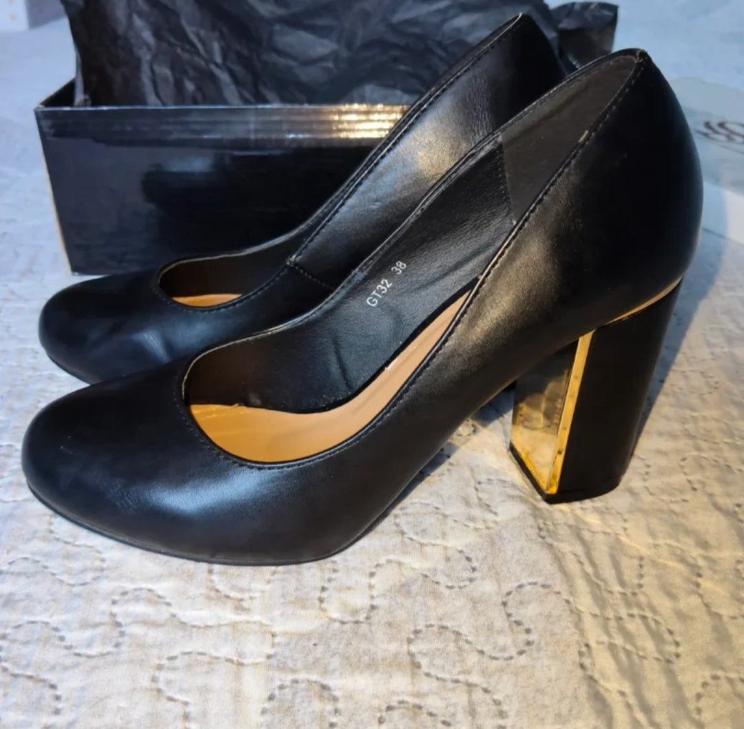 Sofy 
Scarpe Décolleté Con Tacco 
Misura 38