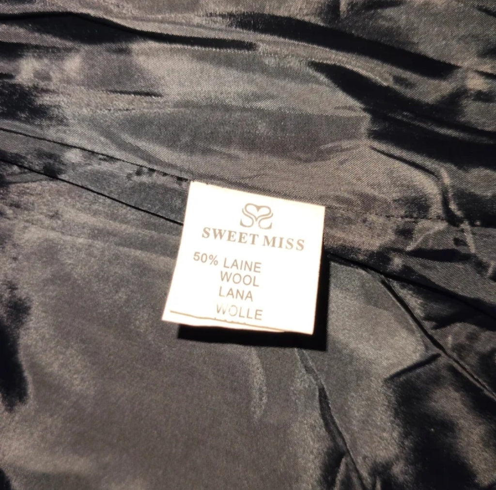 Sweet Miss
Cappotto Donna Damascato Nero
Taglia M