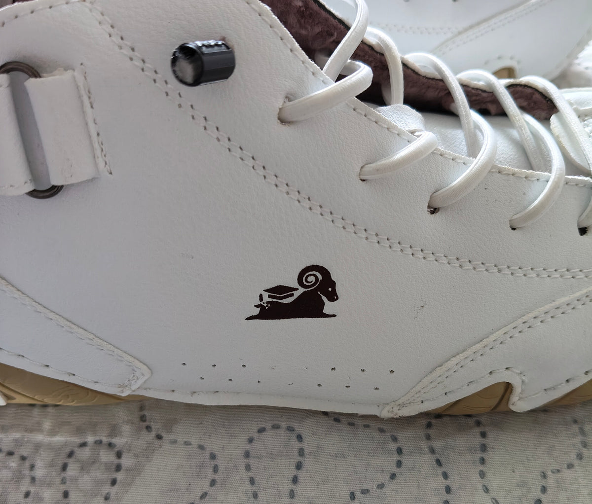 Scarpe Bianche Alte di LDECK Misura 45 Nuove !