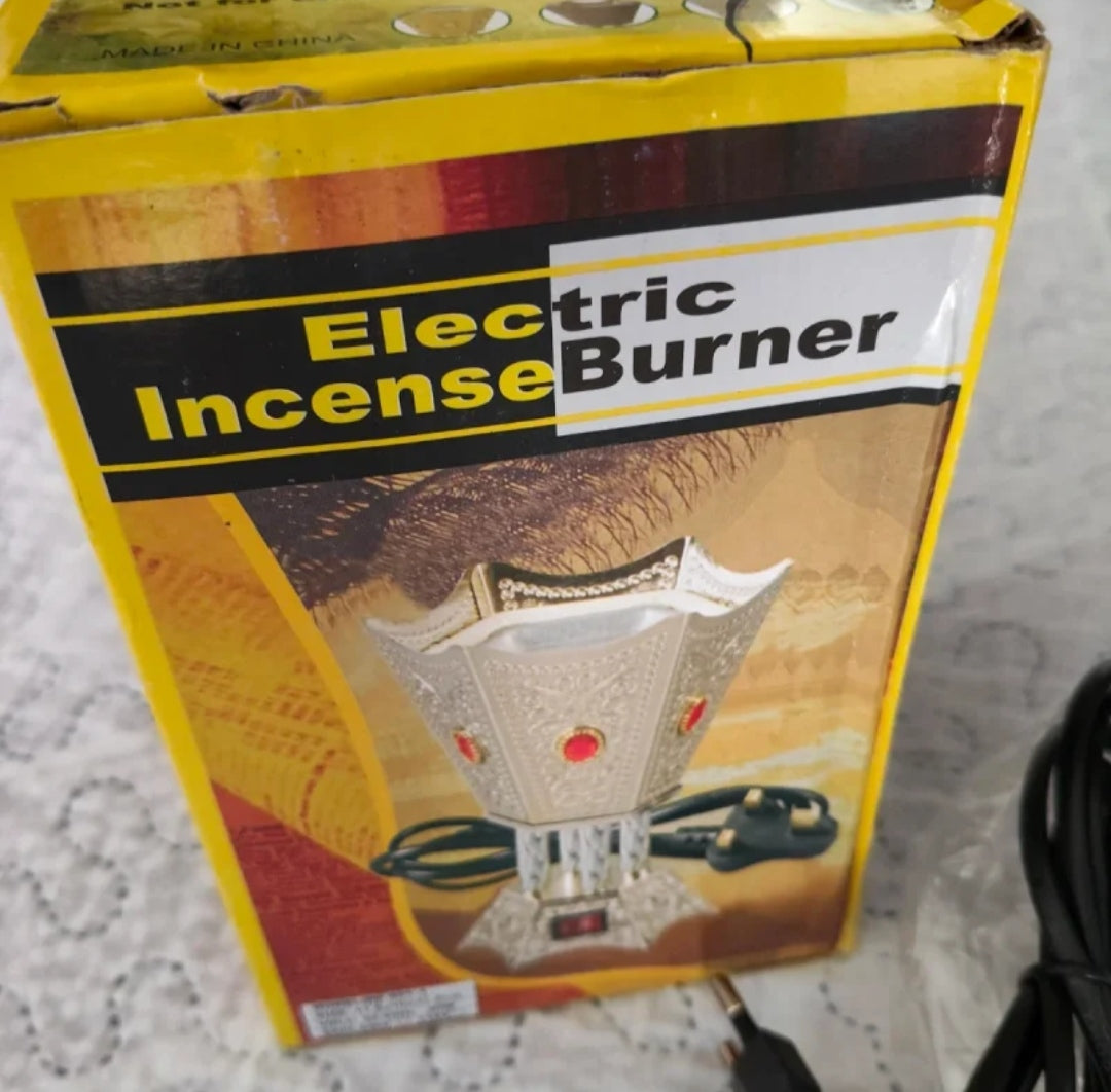 Bruciatore Incensi Elettrico 
Argento Emirates Arabi Uniti Nuovo !