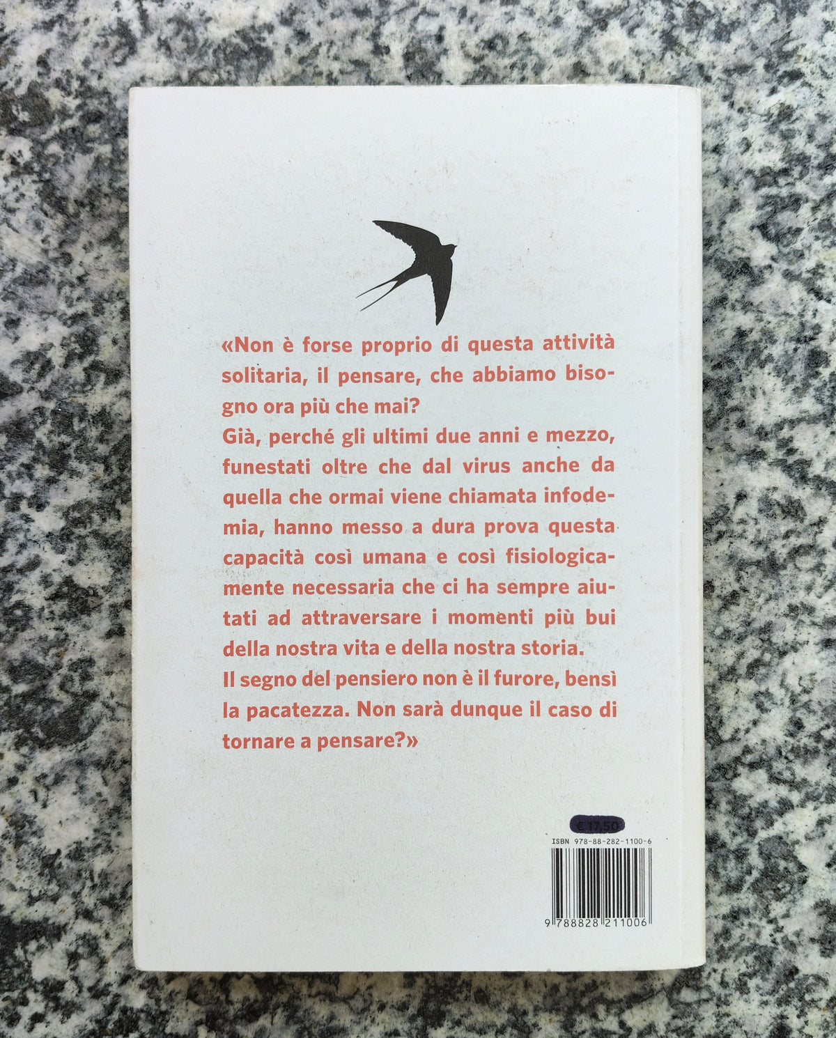Libro Tornare umani Susanna Tamaro