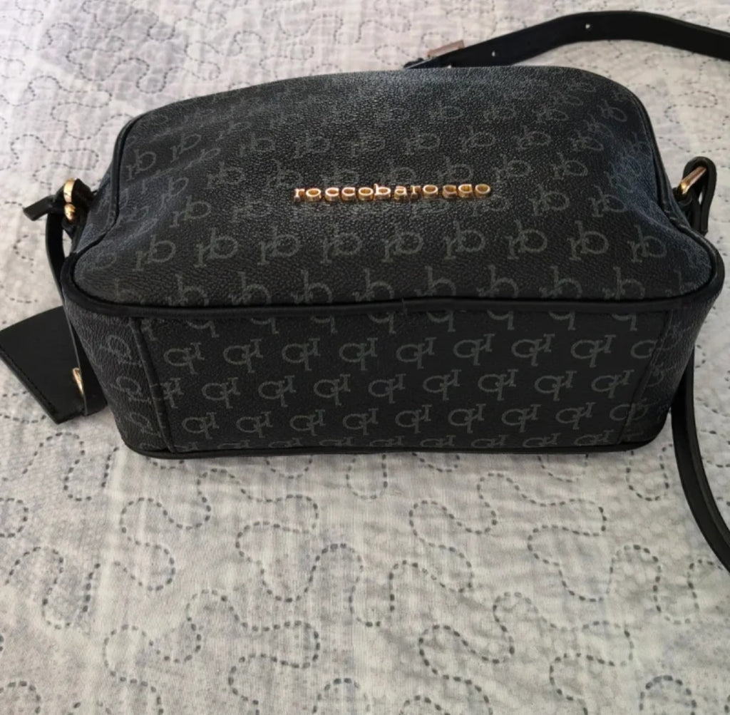 Borsa Roccobarocco 
Nera con Logo
Bellissima !