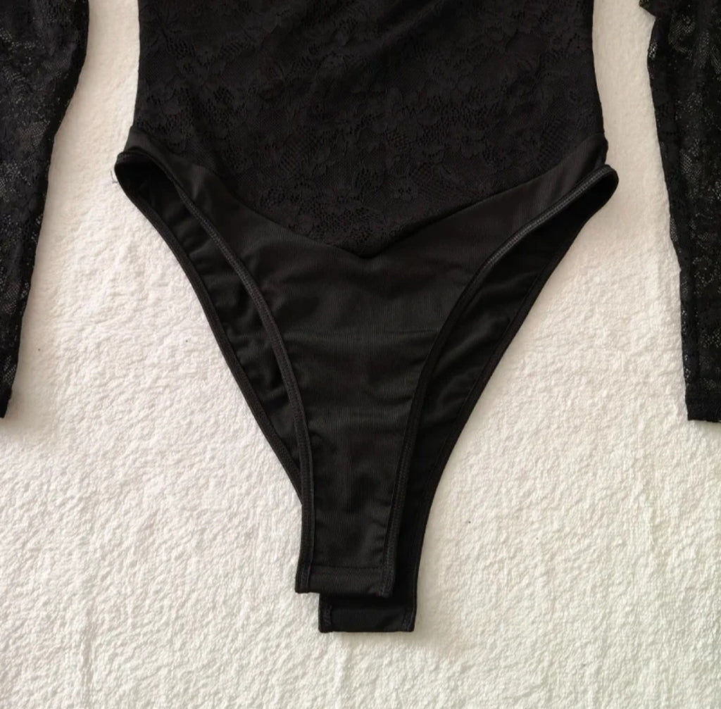 Body SHEIN 
Pizzo Nero Donna 
Taglia S