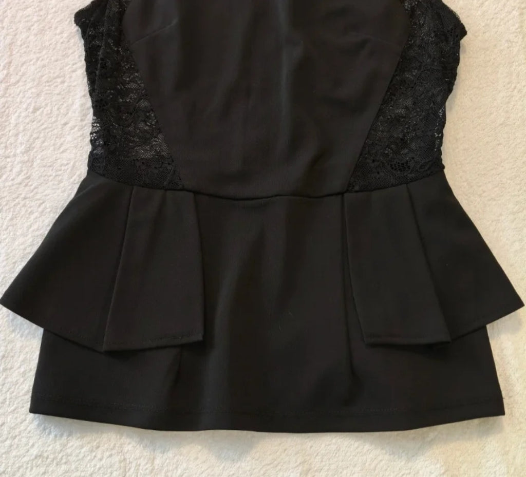 Top Corto  Pizzo Nero Donna  Misura S