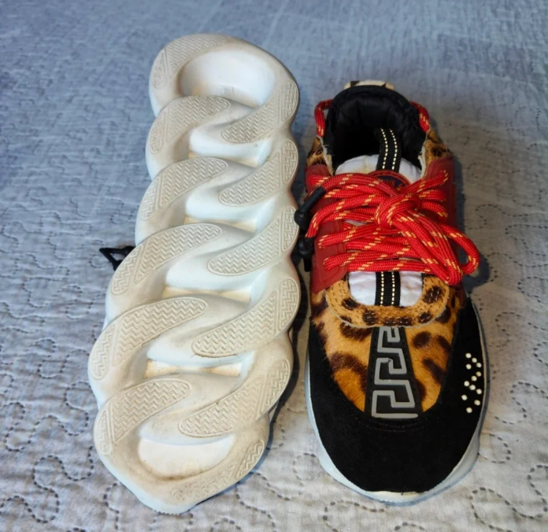 Scarpe Versace Donna 
Pelle e Cavallino
Misura 37 Stupende !
