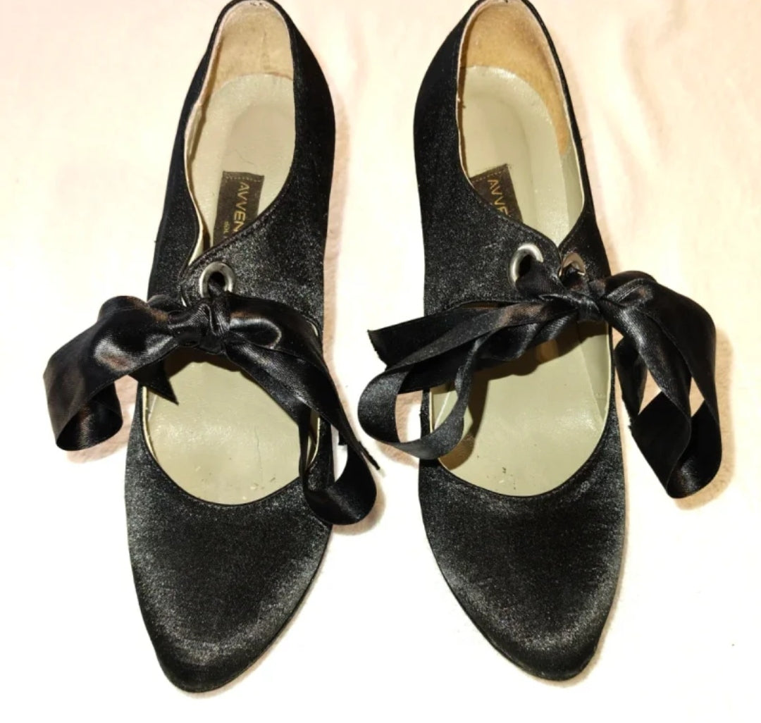 Avveniente  Scarpe con tacco e fiocco Misura 36
