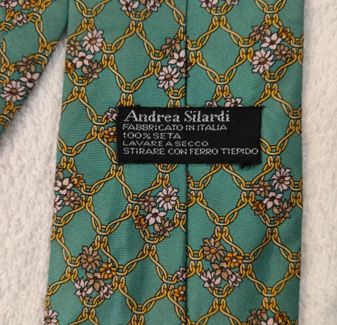 Cravatta Andrea Silardi 
Seta 
Nuova !