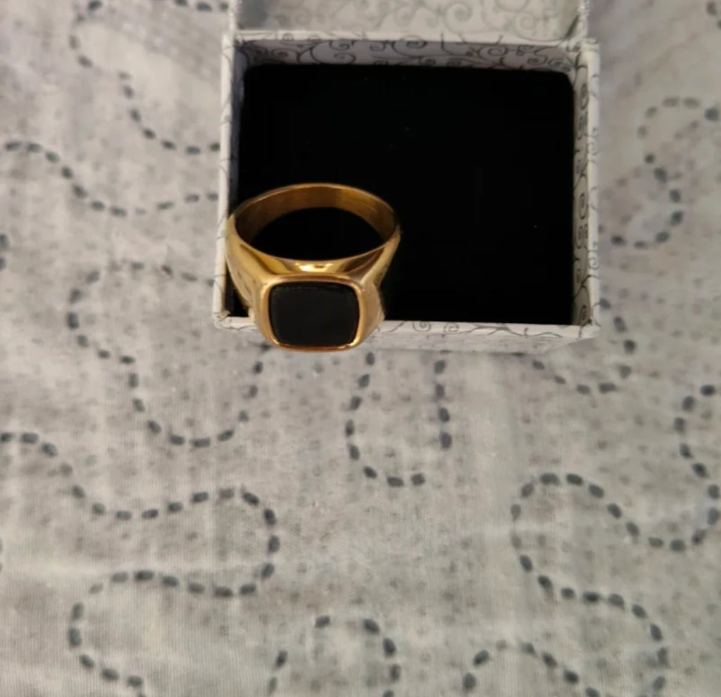 Anello Uomo Dorato Massiccio Acciaio e Onice Taglia 22,2 millimetri
